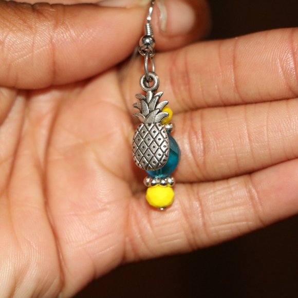 Pineapple Earrings - Picture 2 of 4